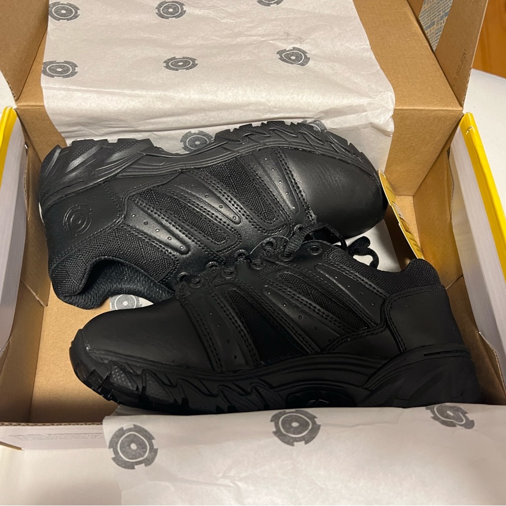 Sleek Black Women's Athletic Shoes